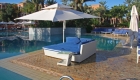 Buyer's Guide: Giant Shade Umbrellas