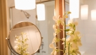 8 Bathroom Makeover Tips for Renters