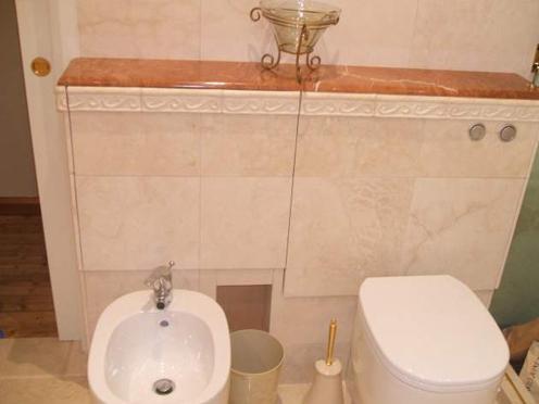 Bathroom Tiling