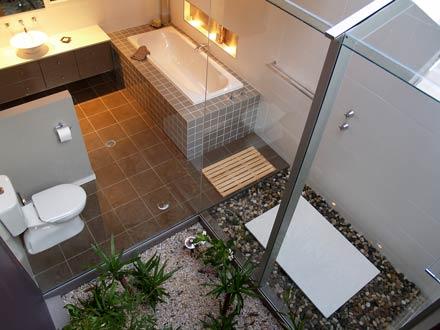 Bathrooms & Kitchens