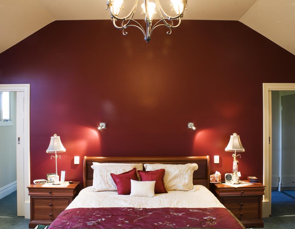Bedroom Design Ideas by Aura Prestige Homes / Builtlink Design & Construct