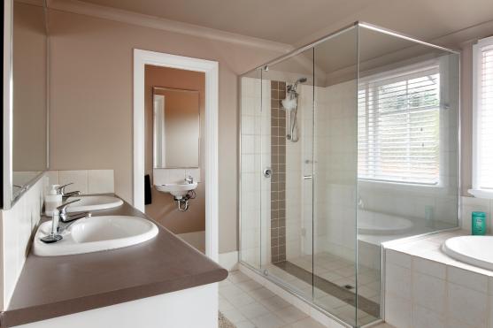 Bathrooms, Ensuites & Laundries