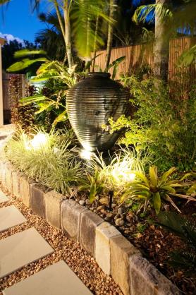Garden Art Ideas by Tom Robinson Living Landscapes