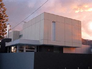 Beach House, Hampton