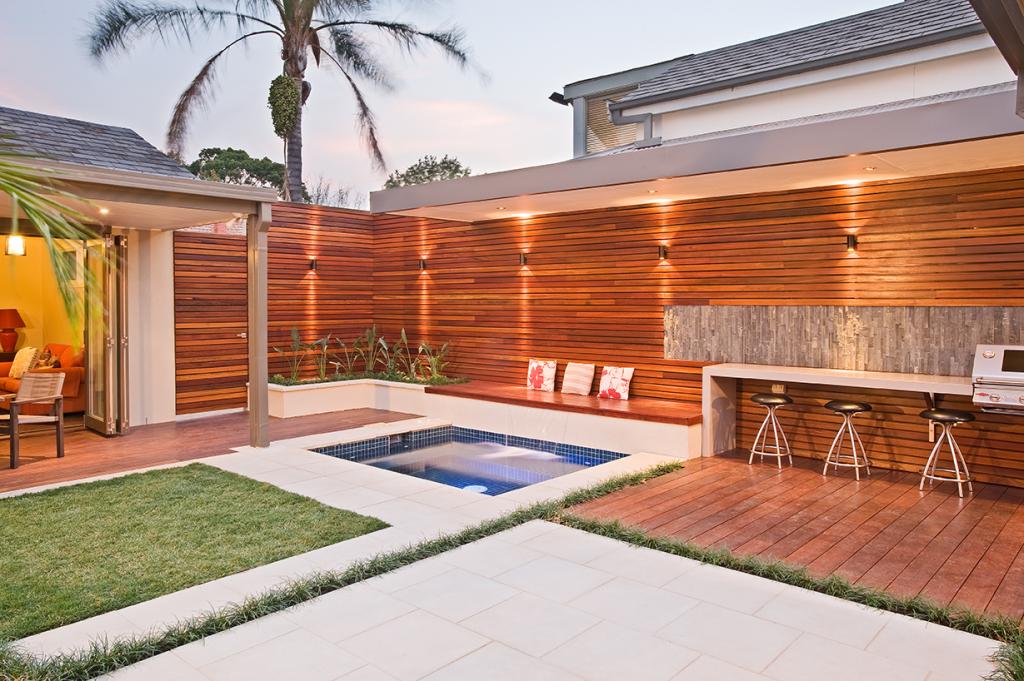 Style Ideas - Outdoor Living - Landscaped Lawn & Entertaining Area ...