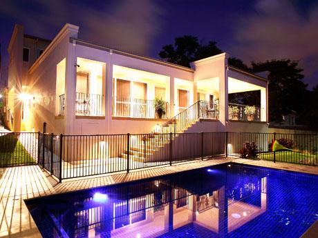 Split Level - Sloping Lot Designs