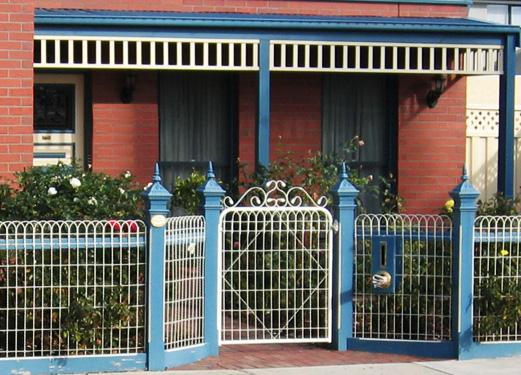 Pictures of Gates by Emu Wire Industries