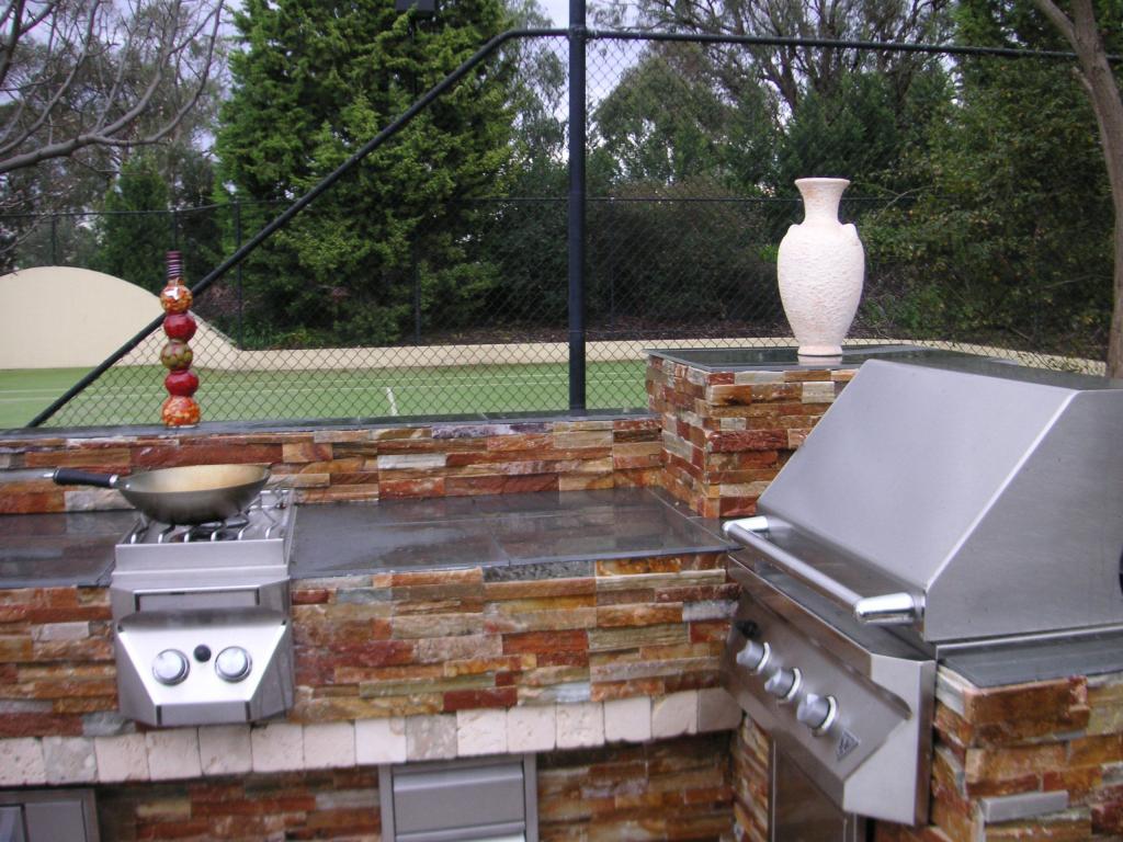 Outdoor Kitchens