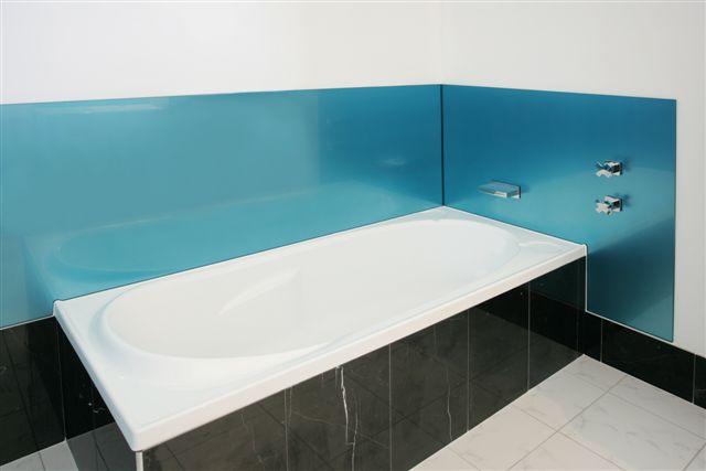 Bathrooms in Metallic Colours