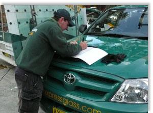 Express Glass on the Job