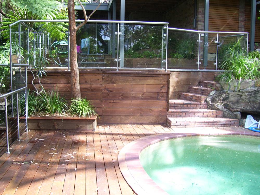 Retaining Walls & Stairs
