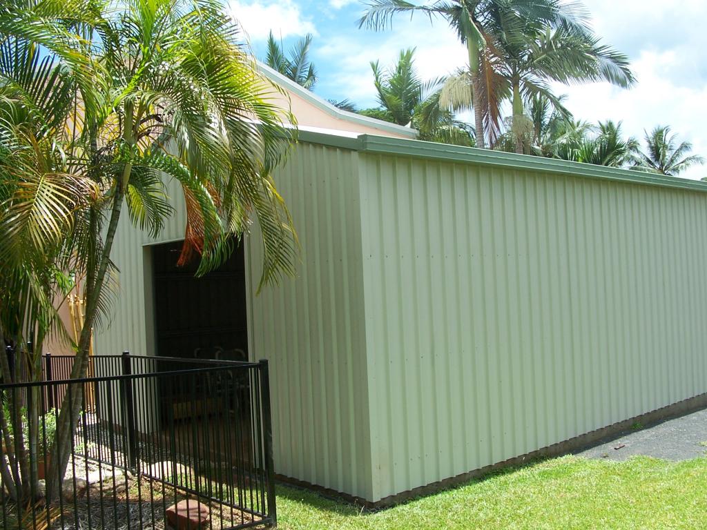 Sheds / Garages