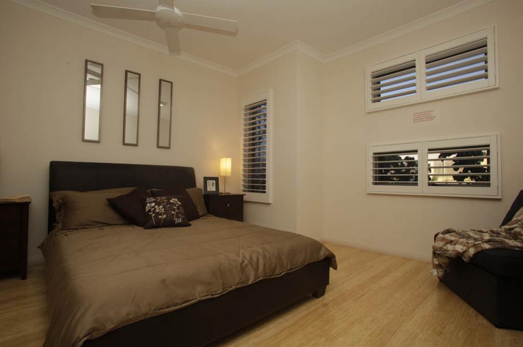 9 Star Display Homes