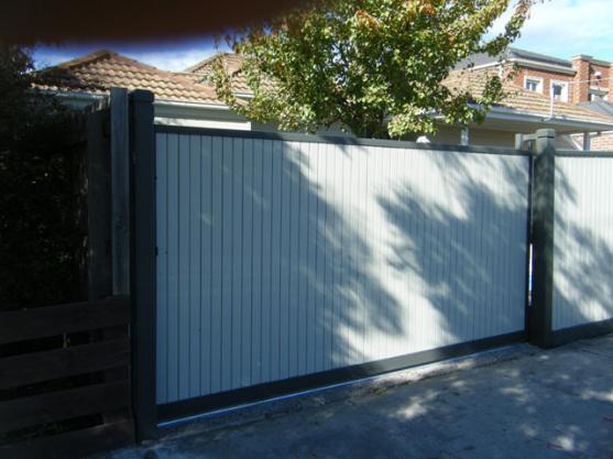 Pictures of Gates by Ri-Cal