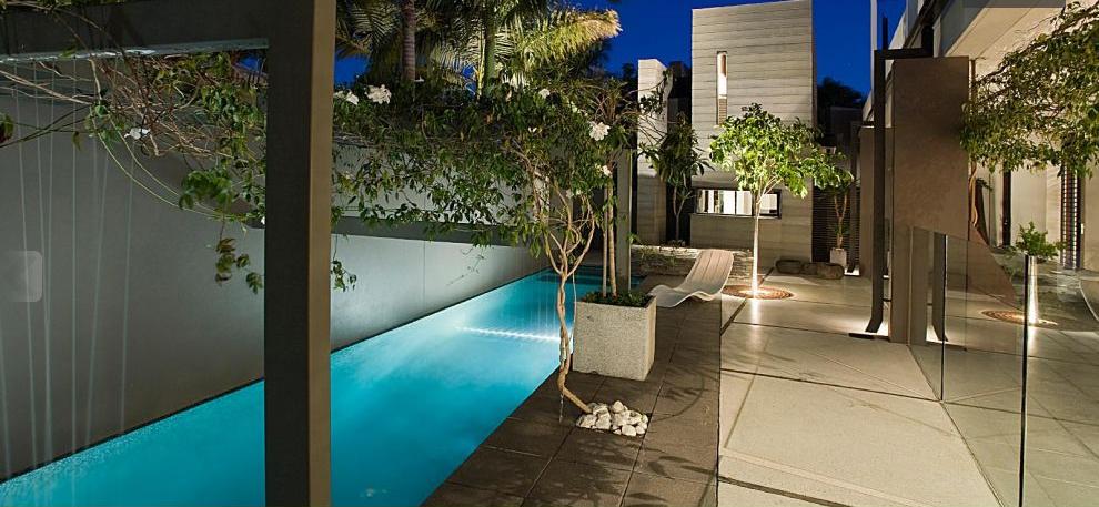 Decks, Pergolas and Landscaping