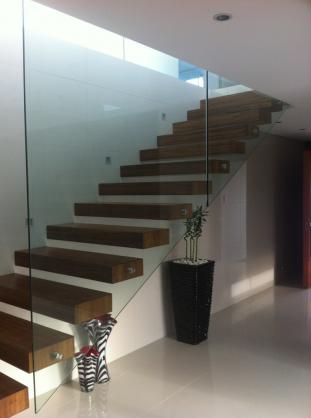 Stair Designs by Romano Glass Service