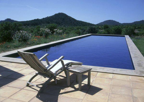 Pools & Spas