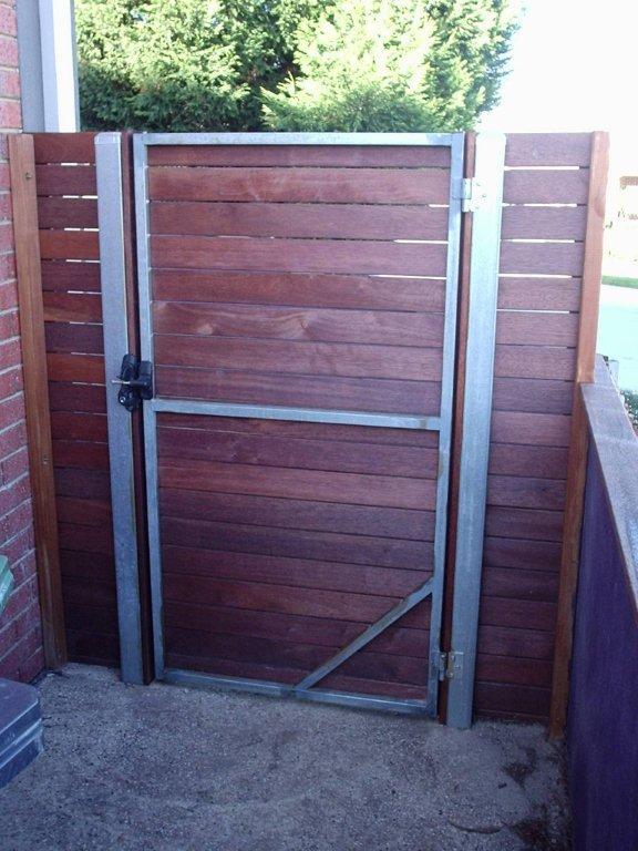 Horizontal Style Gates