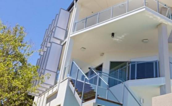 Aluminium balustrades, handrails
