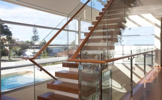 Stainless steel balustrades, handrails