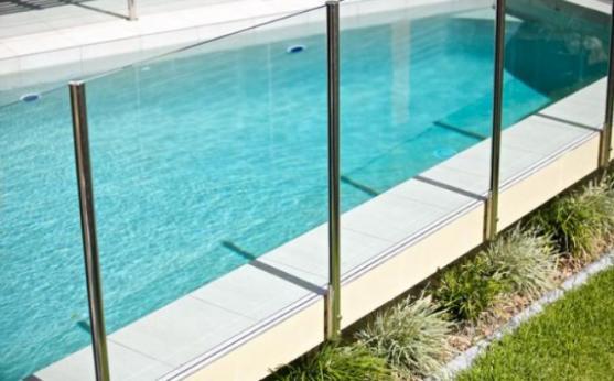 Pool fencing