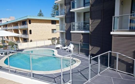 Pool fencing