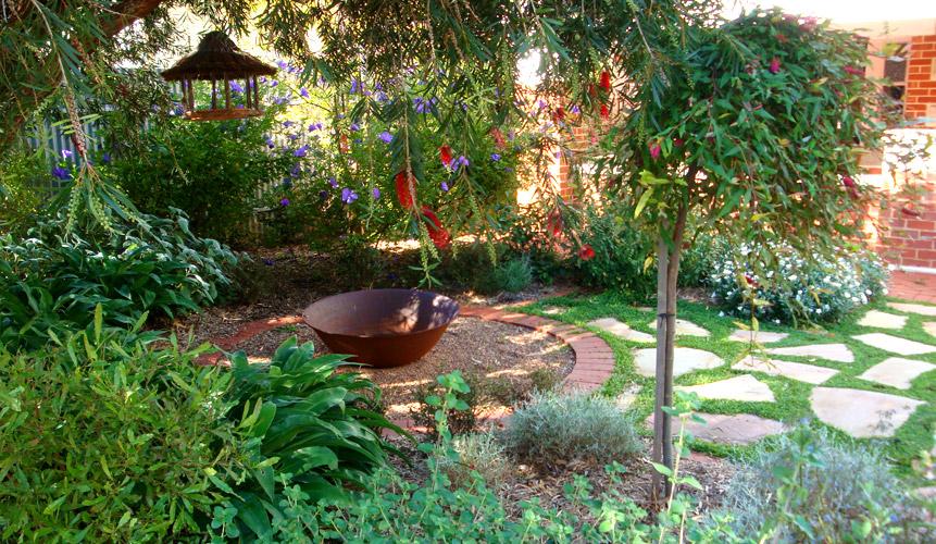 Gardens Inspiration - Caroline Dawes Gardens - Australia | hipages.com.au
