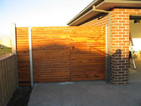 Pictures of Gates by Hoppers Gates