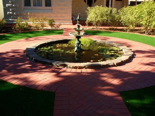 Water Feature Ideas by BKV Paving & New Landscapes