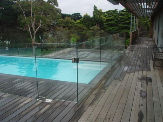 pool fencing design ideas