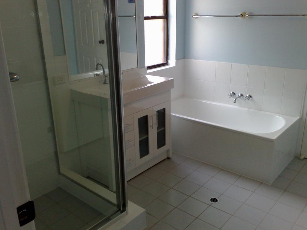 Bathroom Resurfacing