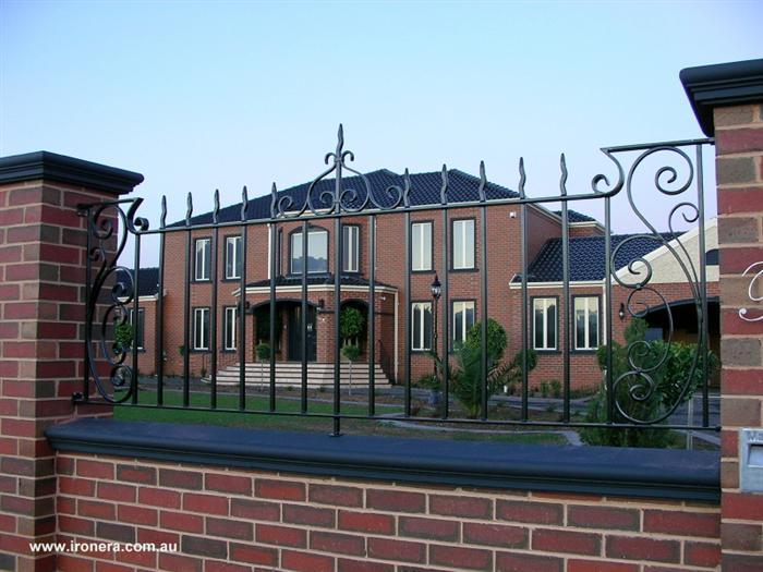 Fences & Balustrades