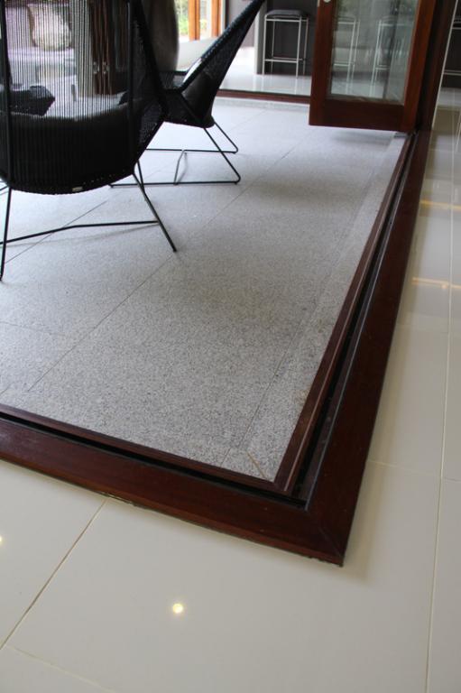 Wall & Floor Tiling