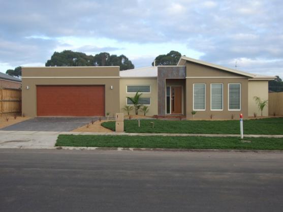 Entrance Designs by Kingbuilt Homes