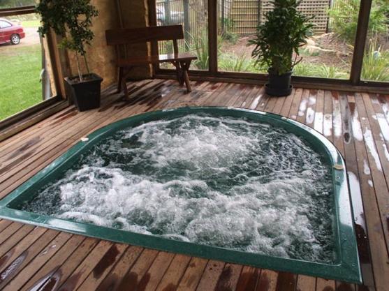 Spa Design Ideas by Narellan Pools & Spas