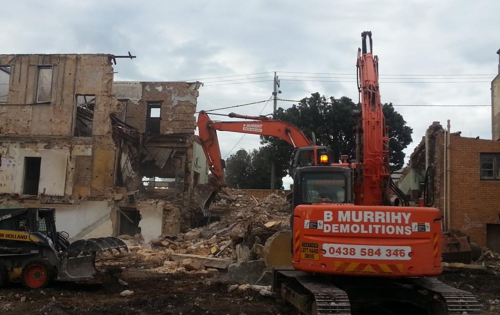 Services - Ballarat, Warrnambool, Hamilton, Portland, Colac - Brant 