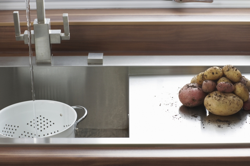 What's Trending in Kitchen Sinks?