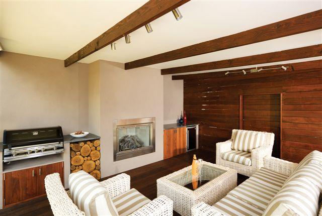 Garage Conversion Tips Considerations, How Much Does It Cost To Convert A Garage Into Living Room