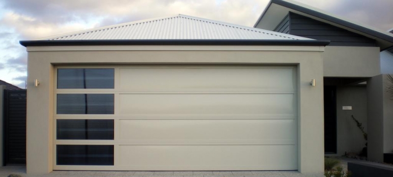 Garage Door Installation Tips Costs, How Much Does It Cost To Put A Garage Door On Carport