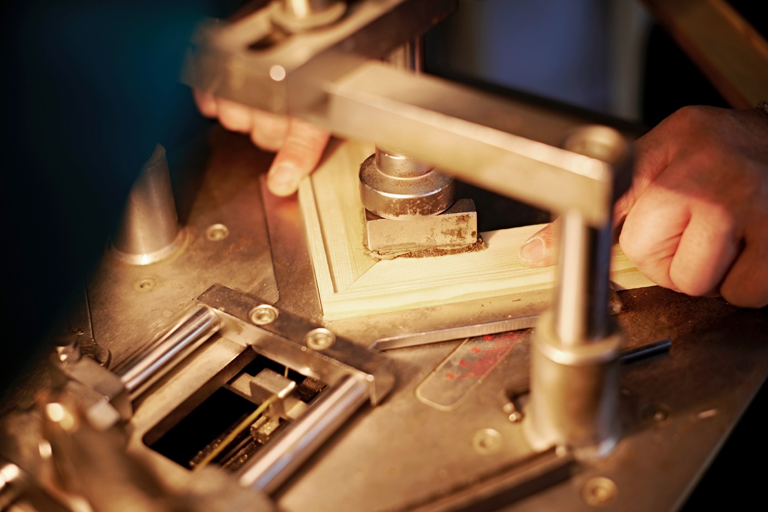 Best Local Joiners Near Me (3 Free Quotes)