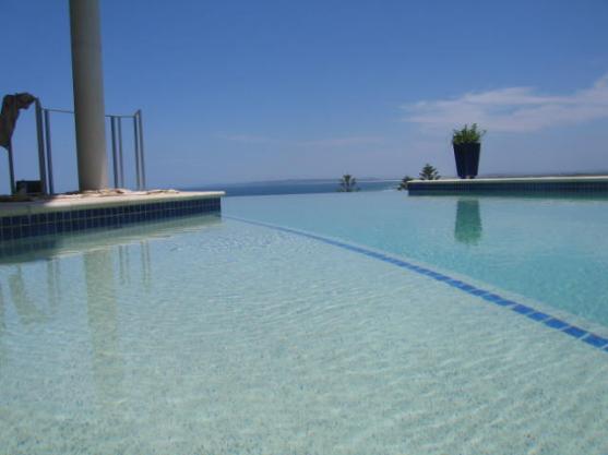 Infinity Pool Design Ideas - Get Inspired by photos of Infinity Pools ...