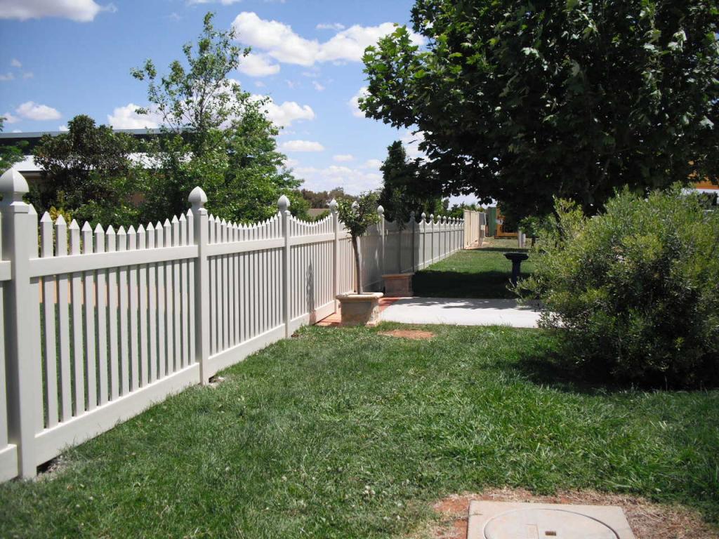 Picket Fencing Inspiration Mathos PVC Fencing Australia hipages
