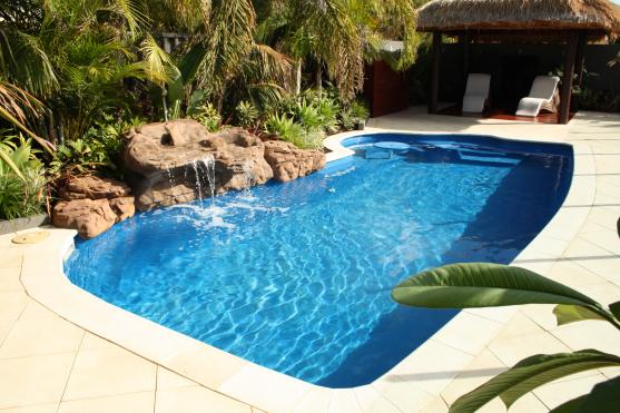 20 Styles Of In-House Swimming Pools You Would Love To Die For