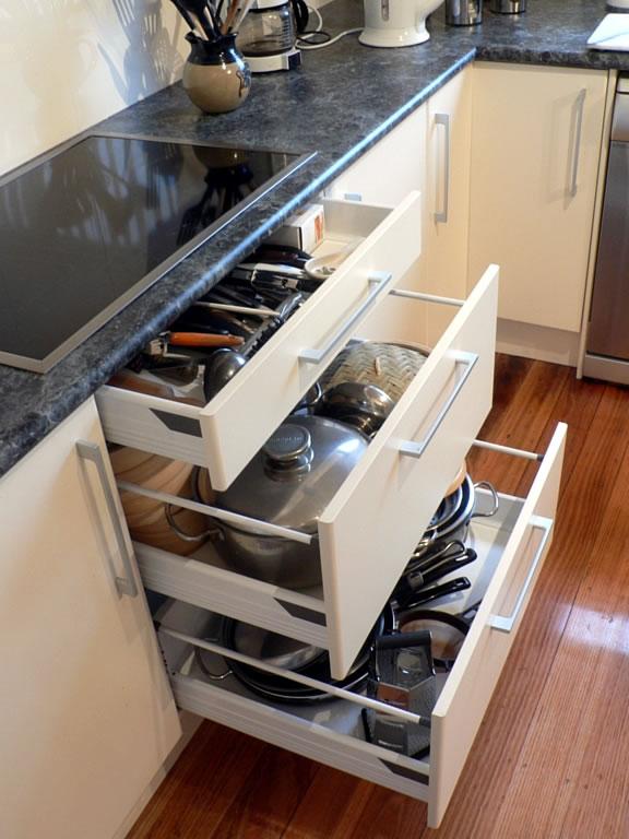 7 Kitchen Drawers That Will Make Life Easier