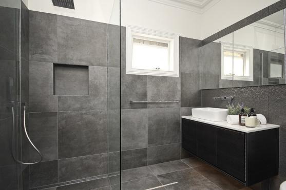 Bathroom Tile Design Ideas - Get Inspired by photos of Bathroom Tiles
