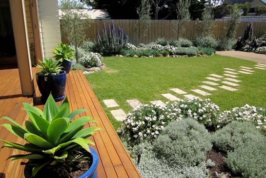 budget-landscaping-ideas-for-small-backyards-in-adelaide-sa