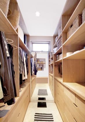 Walk In Wardrobe Design Ideas - Get Inspired by photos of ...