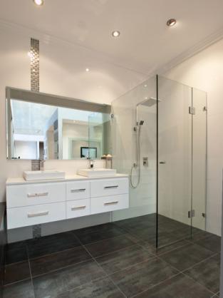 Bathroom Design Ideas - Get Inspired by photos of Bathrooms from