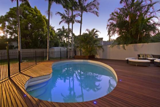 Pool Decking Design Ideas - Get Inspired by photos of Pool Decking from