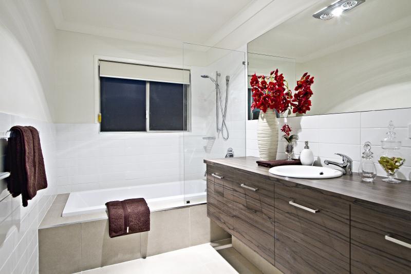 Bath Shower Combo Inspiration Eco Building Services Australia